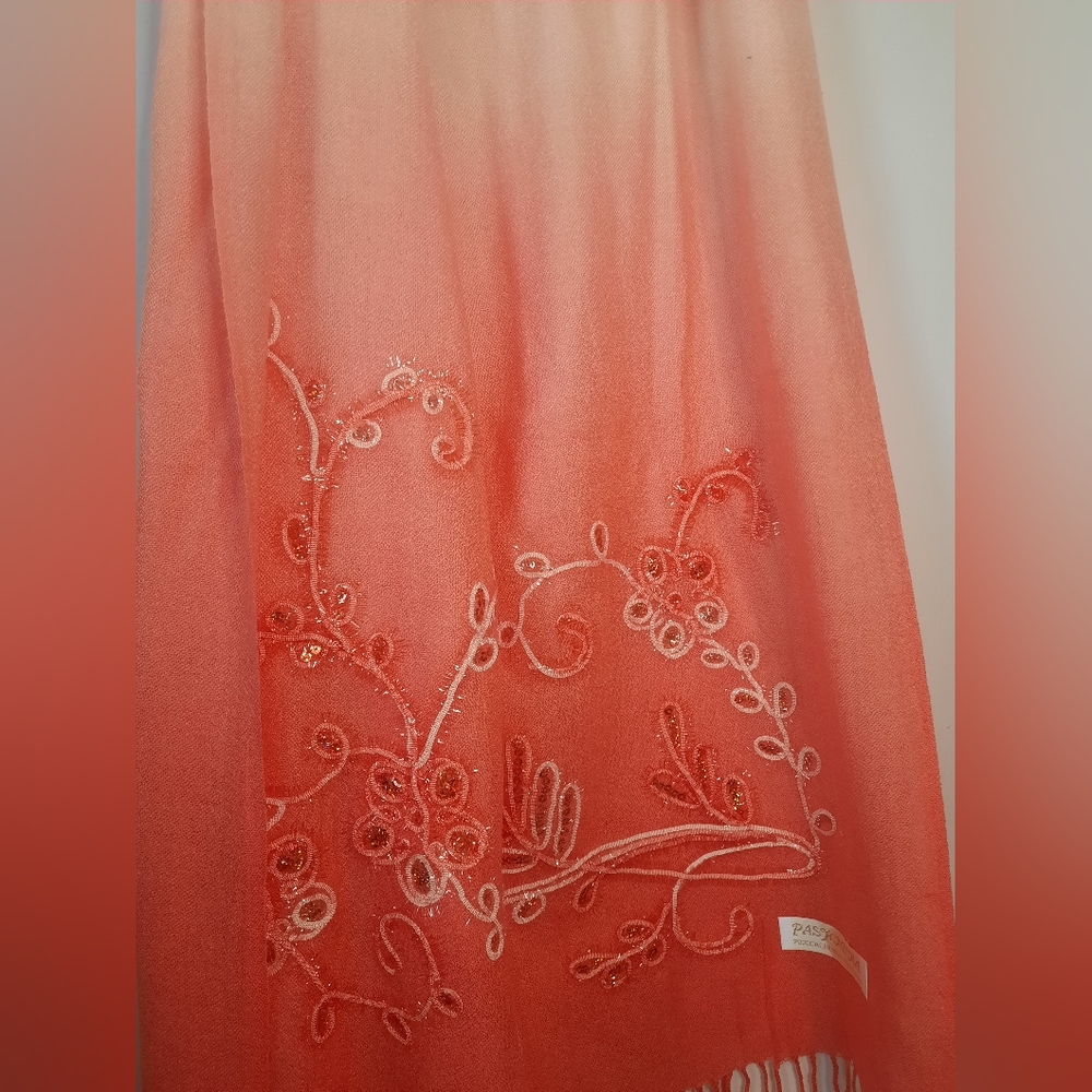 Pashmina Cashmere Scarf ๐ Peach-Orange Ombre - Picture 10 of 15
